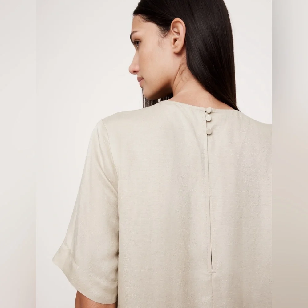 Banana Republic product details
